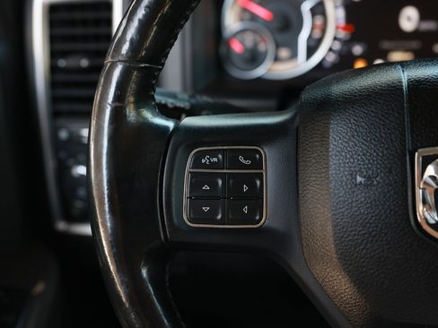 Used 2018 RAM 1500 Big Horn AWD/4WD image 32