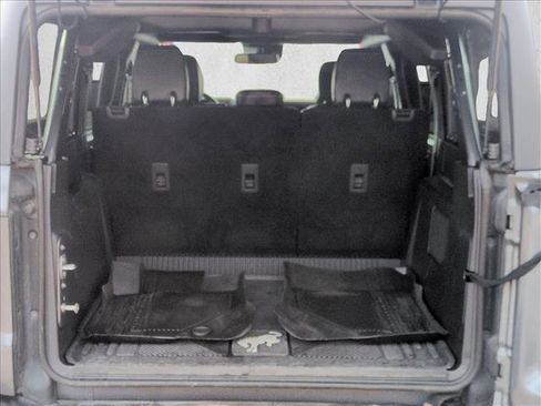 Used 2023 Ford Bronco Wildtrak image 6