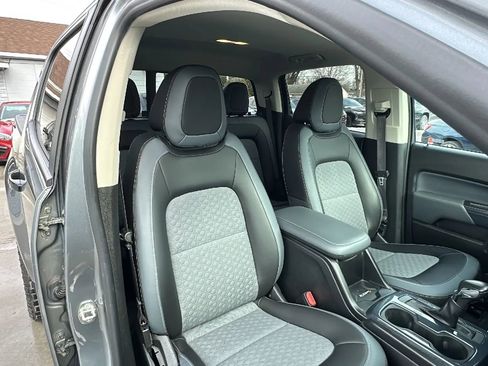 Used 2022 Chevrolet Colorado Z71 image 19