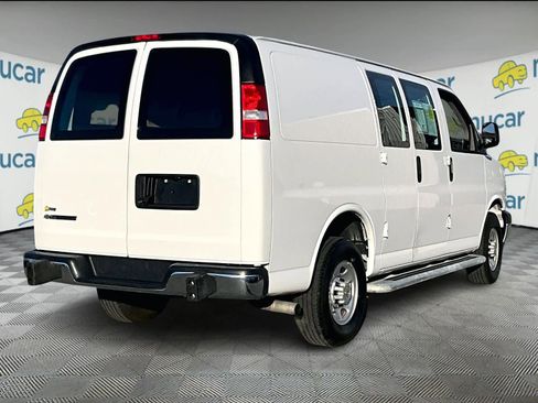 Used 2024 Chevrolet Express 2500 w/ Driver Convenience Package image 6