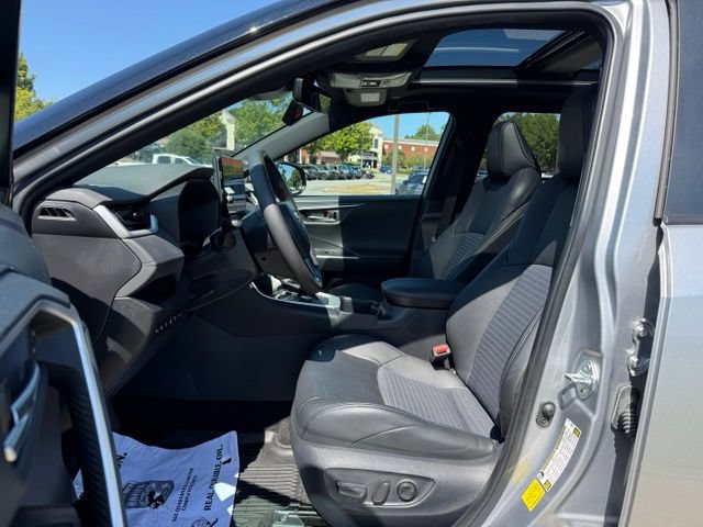 Used 2024 Toyota RAV4 XSE AWD/4WD image 14