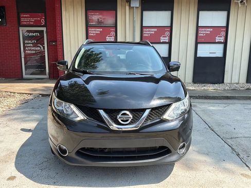 Used 2017 Nissan Rogue Sport SL FWD image 11