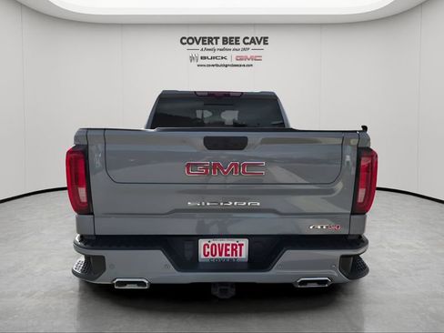 Used 2024 GMC Sierra 1500 AT4 w/ Technology Package image 8