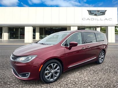 Used 2017 Chrysler Pacifica Touring-L Plus w/ Advanced Safetytec Group