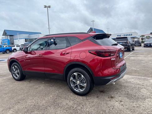 Used 2026 Chevrolet Blazer LT w/ Convenience Package FWD image 17