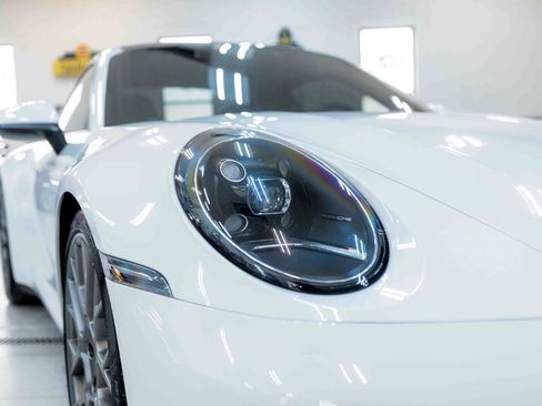 Used 2020 Porsche 911 Carrera S image 14