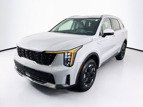 New 2026 Kia Sorento S image 1