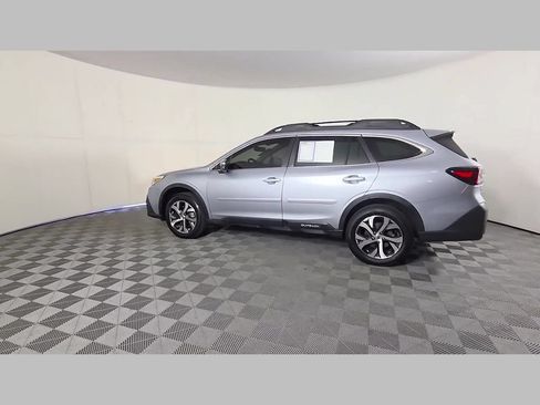 Used 2022 Subaru Outback Limited AWD/4WD image 47