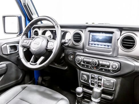 Used 2022 Jeep Wrangler Unlimited Sport AWD/4WD image 19