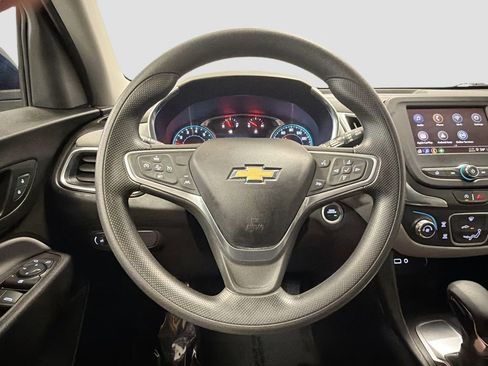 Used 2022 Chevrolet Equinox LT FWD image 14