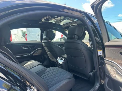 Used 2026 Mercedes-Benz S 580 4MATIC Sedan image 18