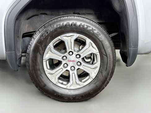Certified 2024 GMC Sierra 1500 SLT AWD/4WD image 33