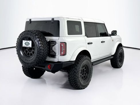 Used 2023 Ford Bronco Badlands AWD/4WD image 5