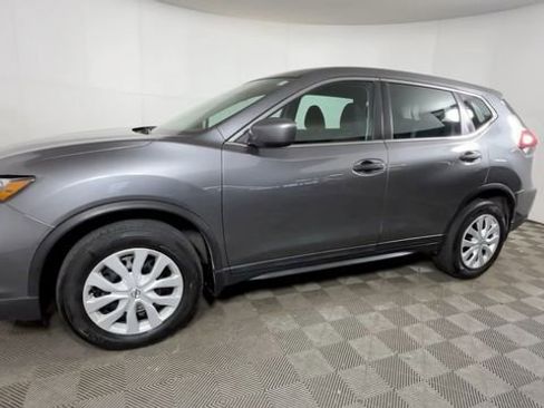 Used 2020 Nissan Rogue S AWD/4WD image 10