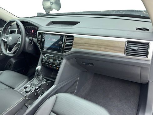 Used 2023 Volkswagen Atlas SEL image 47