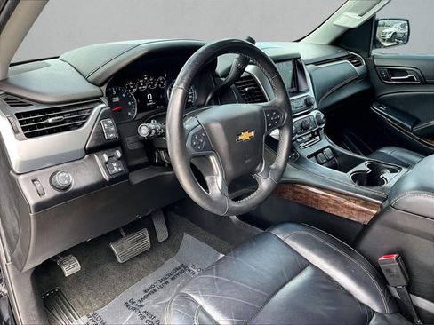 Used 2017 Chevrolet Suburban LT w/ LT Midnight Edition RWD image 14