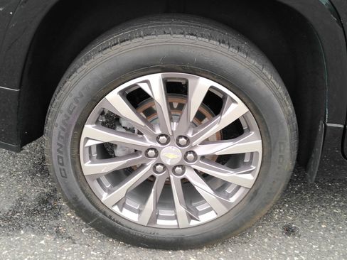 Certified 2022 Chevrolet Traverse Premier AWD/4WD image 33