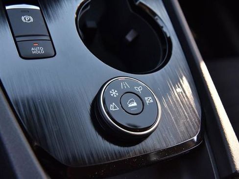 New 2026 Nissan Rogue SV image 20