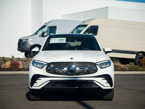 New 2026 Mercedes-Benz GLC 300 4MATIC image 2