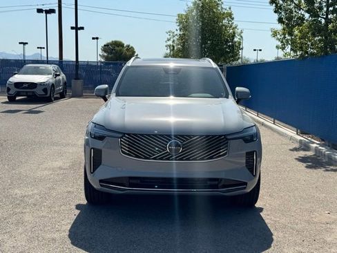 New 2026 Volvo XC90 B6 Plus w/ Protection Package image 2