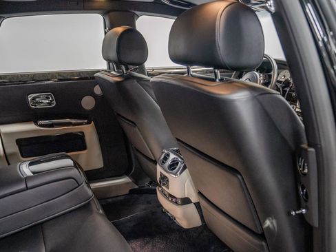 Used 2014 Rolls-Royce Ghost image 29