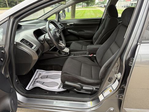 Used 2010 Honda Civic LX-S image 9