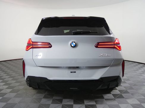 Used 2026 BMW X3 xDrive30i w/ Premium Package AWD/4WD image 4