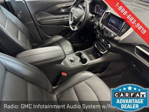 Used 2023 GMC Terrain SLT w/ Infotainment Package II image 5