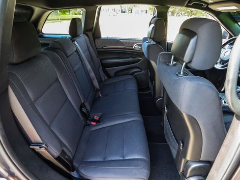 Used 2019 Jeep Grand Cherokee Laredo w/ Security & Convenience Group RWD image 35