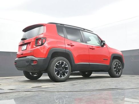 Used 2023 Jeep Renegade Trailhawk AWD/4WD image 57