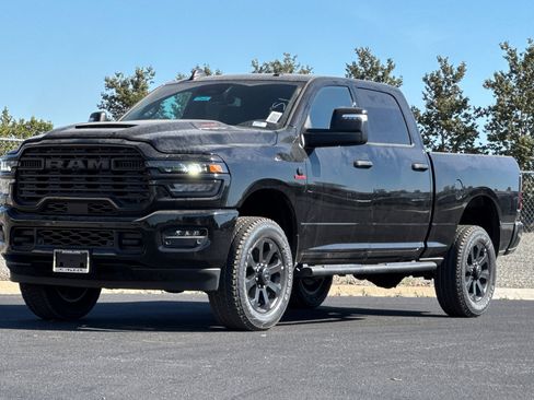 New 2026 RAM 2500 Tradesman AWD/4WD image 7