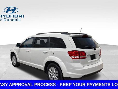 Used 2019 Dodge Journey SE FWD image 5