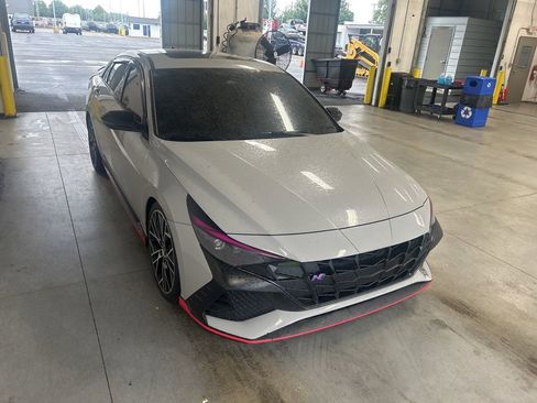 Used 2022 Hyundai Elantra N FWD image 1