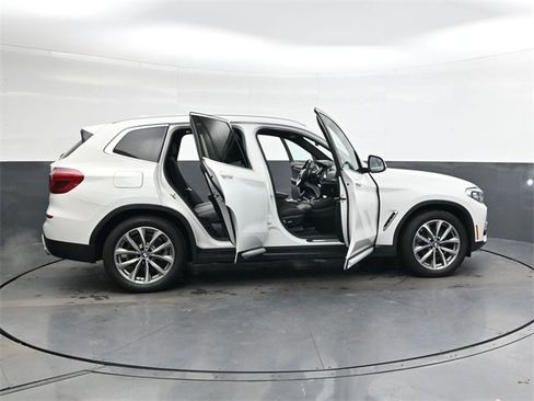 Used 2019 BMW X3 xDrive30i w/ Driving Assistance Package image 31