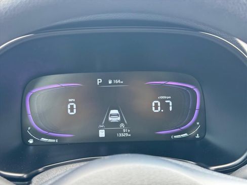 Certified 2025 Kia Soul LX w/ LX Technology Package FWD image 19