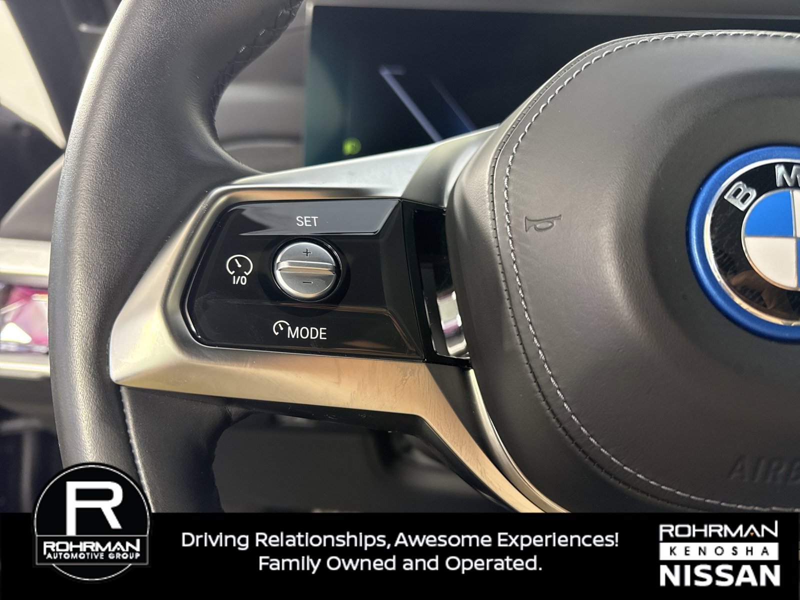 Used 2023 BMW i7 xDrive60 AWD/4WD image 11