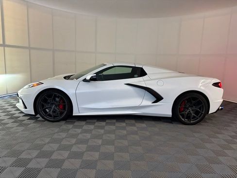 Used 2022 Chevrolet Corvette Stingray Convertible w/ 1LT RWD image 12