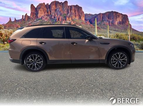 New 2025 MAZDA CX-70 Plug-In Hybrid w/ Premium Plus image 8