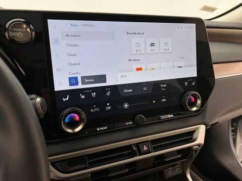 Certified 2023 Lexus RX 350 350h Premium w/ Accessory Package (2T) image 27