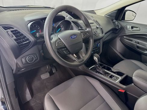 Used 2018 Ford Escape S image 9