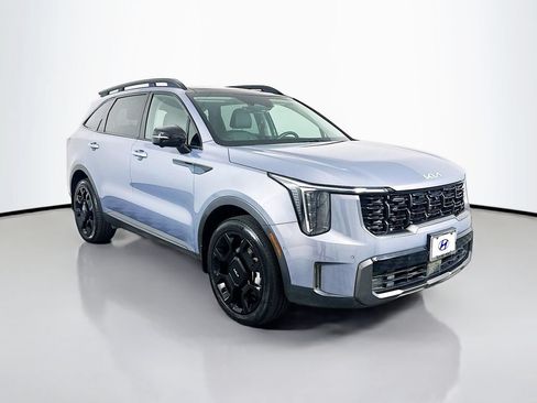 Used 2024 Kia Sorento SX AWD/4WD image 3