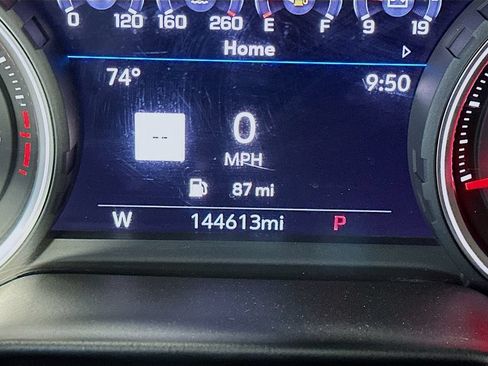 Used 2021 Chevrolet Tahoe High Country w/ Premium Package AWD/4WD image 15