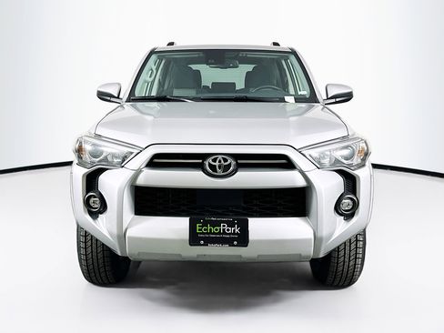 Used 2024 Toyota 4Runner SR5 image 2