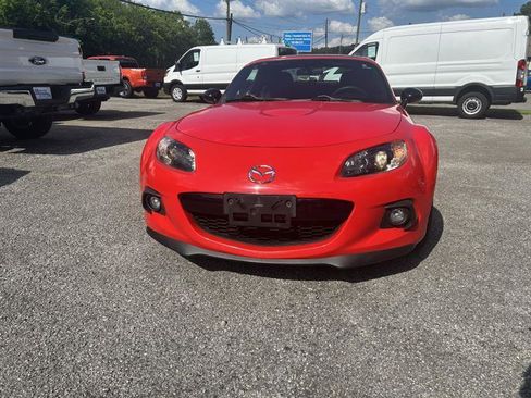 Used 2015 MAZDA MX-5 Miata Club RWD image 8