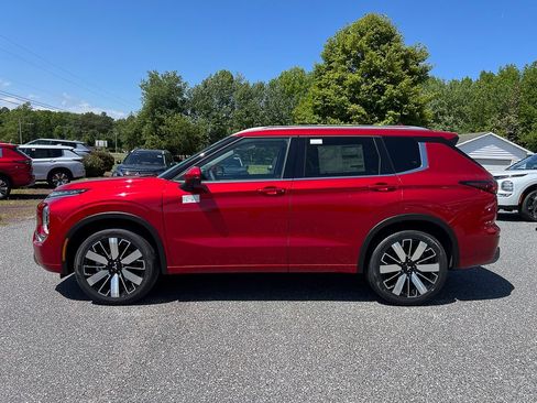 New 2026 Mitsubishi Outlander SEL AWD/4WD image 2