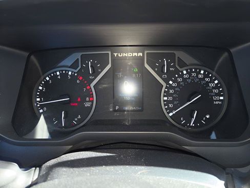 Used 2023 Toyota Tundra Limited AWD/4WD image 10