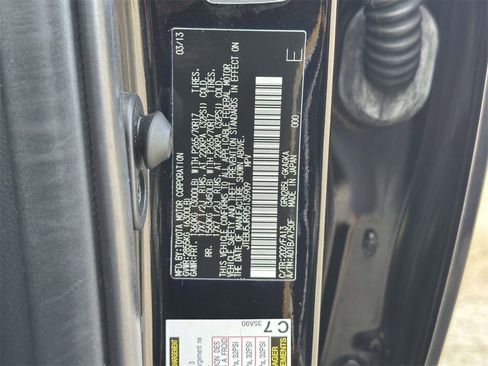 Used 2013 Toyota 4Runner Trail image 28