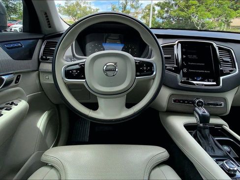 Used 2020 Volvo XC90 T6 Inscription w/ Advanced Package AWD/4WD image 5
