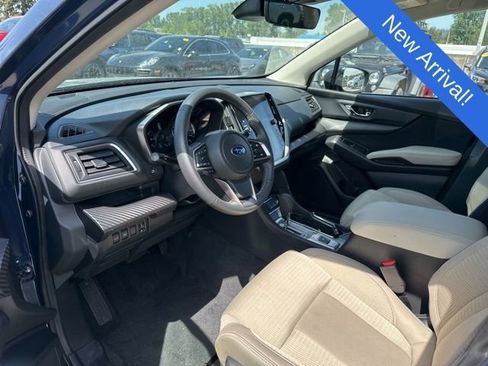 Certified 2025 Subaru Ascent Premium AWD/4WD image 9