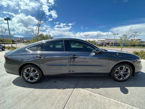 Used 2023 Honda Accord EX image 9